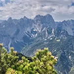 Mountain Rododendro Apartamento Tarvisio